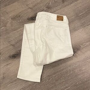 American Eagle Outfitters White Stretch Jeans